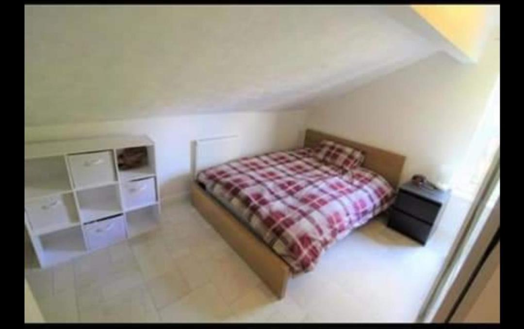 1 Bed In Whaley Range - Up To 4 Sleep!! Apartment *